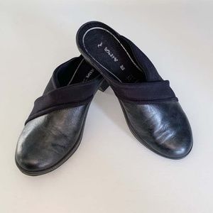 Romika Black Mokassetta 211 Leather Mules